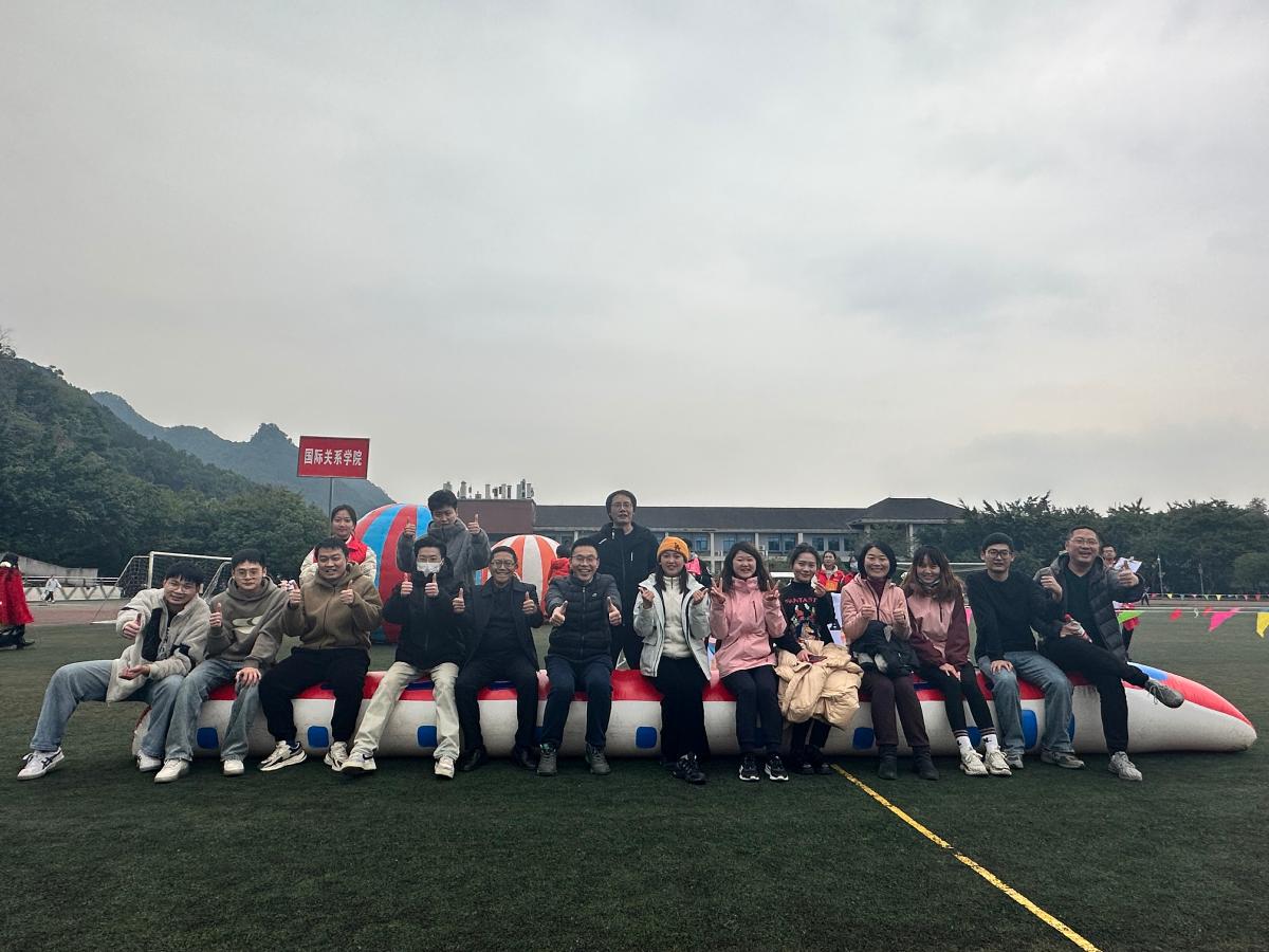 趣味运动会合照.jpg
