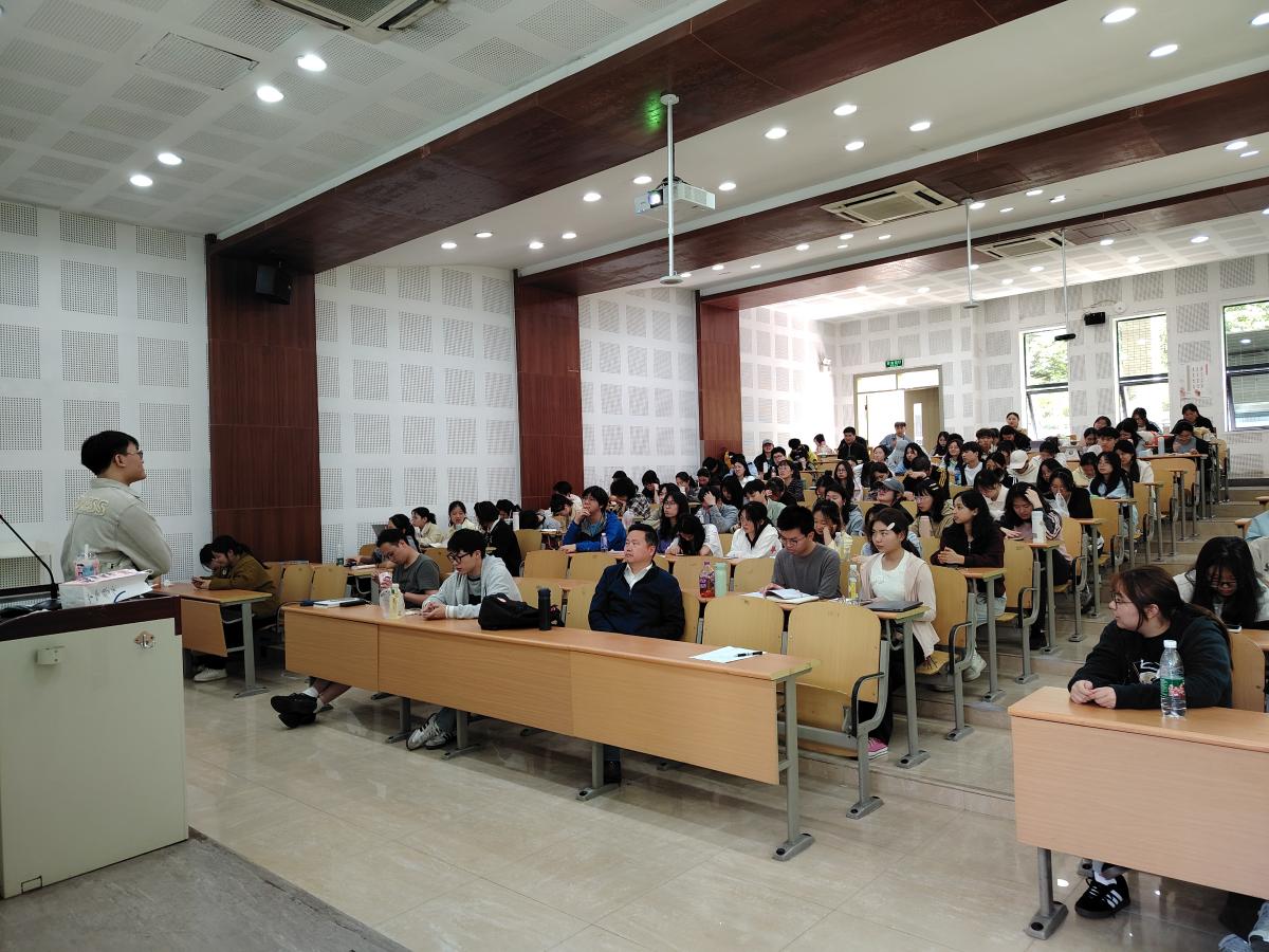 分享会现场.jpg